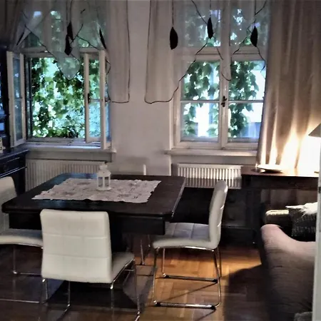 Florianska Old Town Apartment Krakow